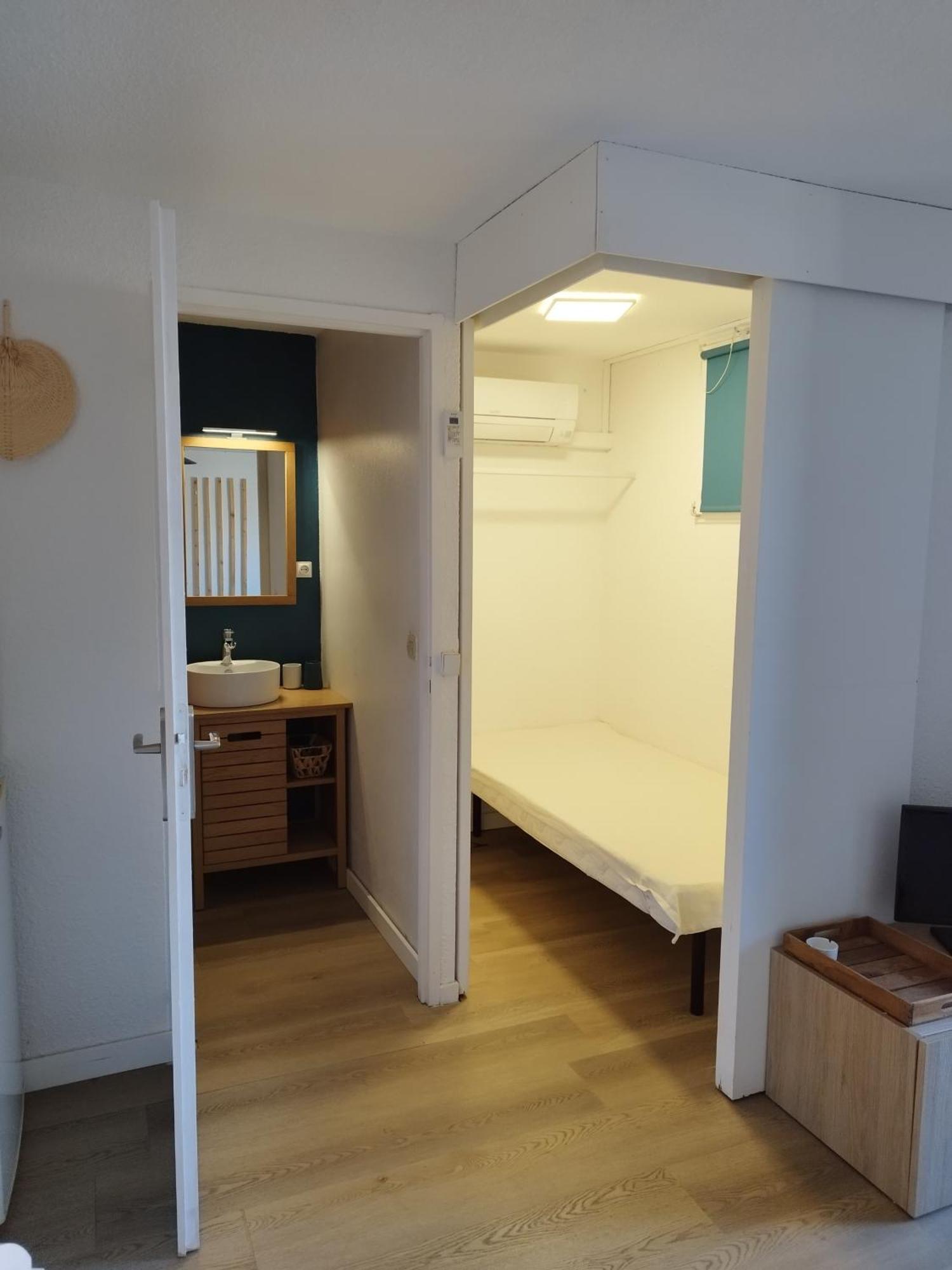 Studio Cabine
